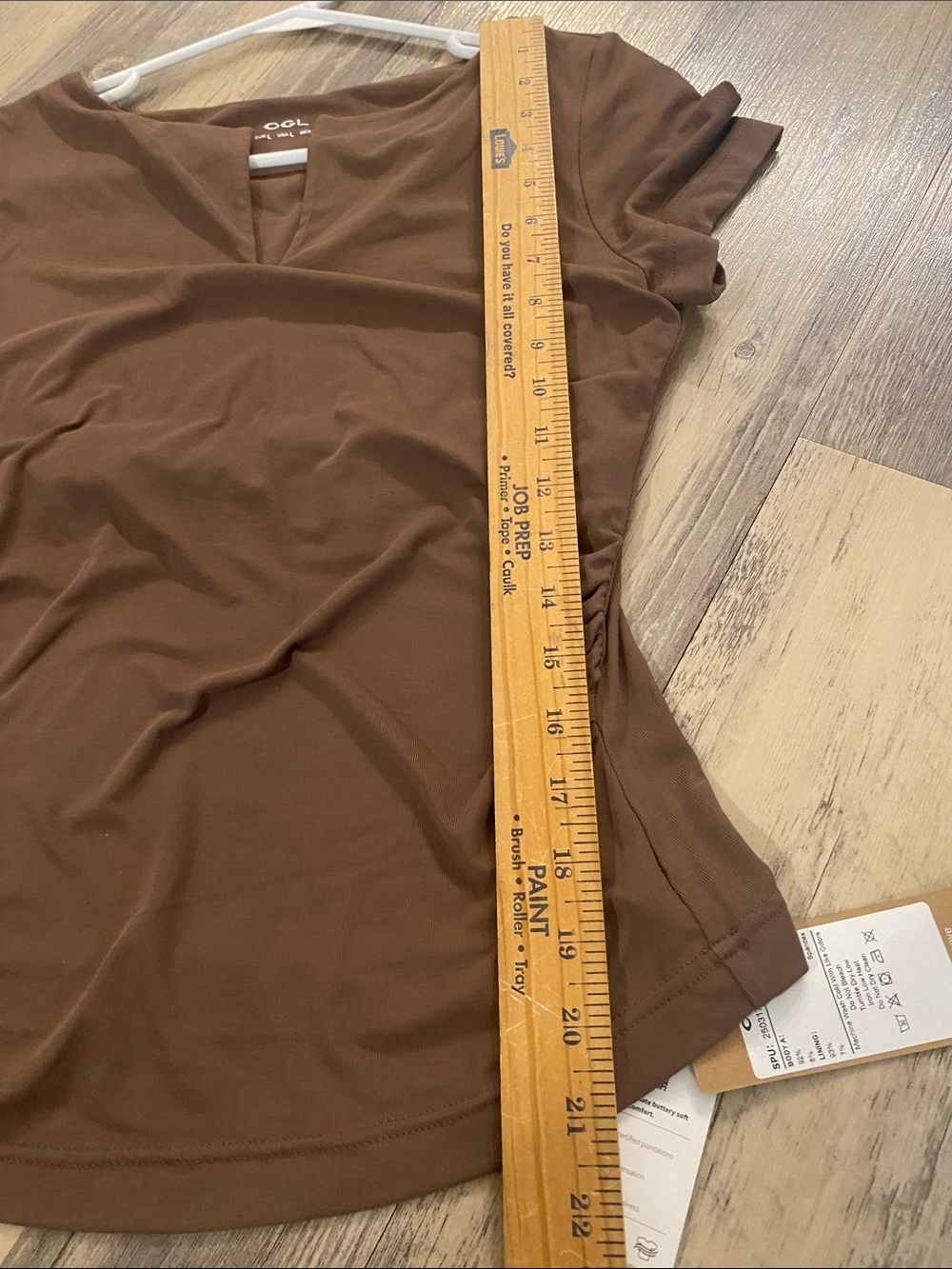 NWT OGL SkinKiss Split Neck Sleeveless Top w Built in Shelf Bra Brown Size LARGE - Picture 10 of 11